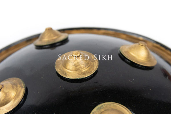 Dhalla / Shield - Sacred Sikh